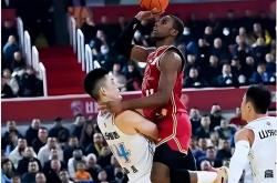 英雄联盟总决赛-山东队主场告捷，深圳遭遇连败