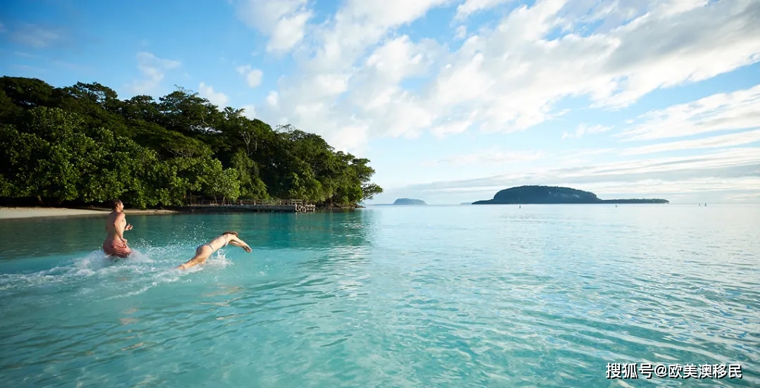 瓦努阿图队勇斗澳洲洲际杯赛的简单介绍