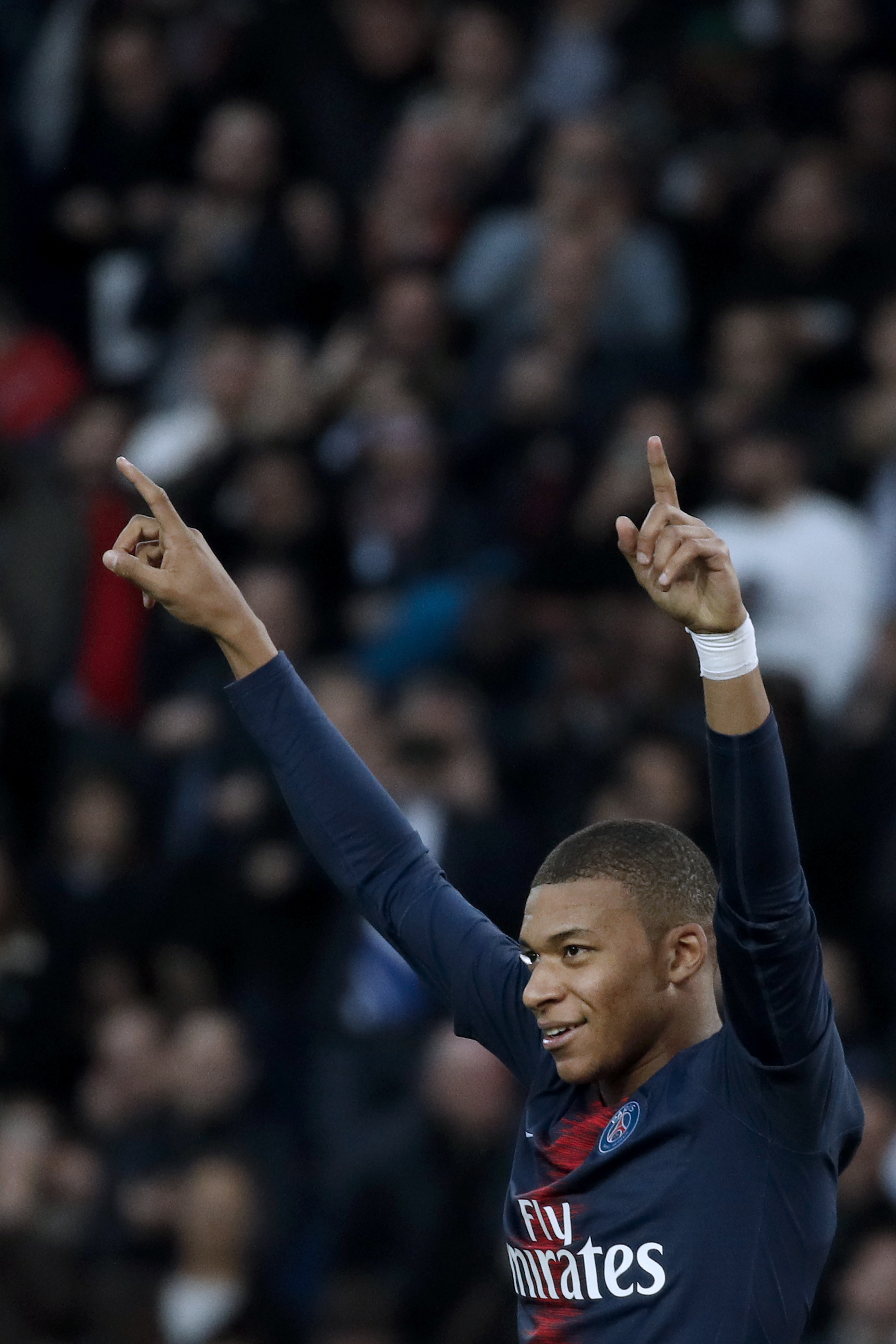 关于尼姆主场取胜，法甲新赛季开门红的信息