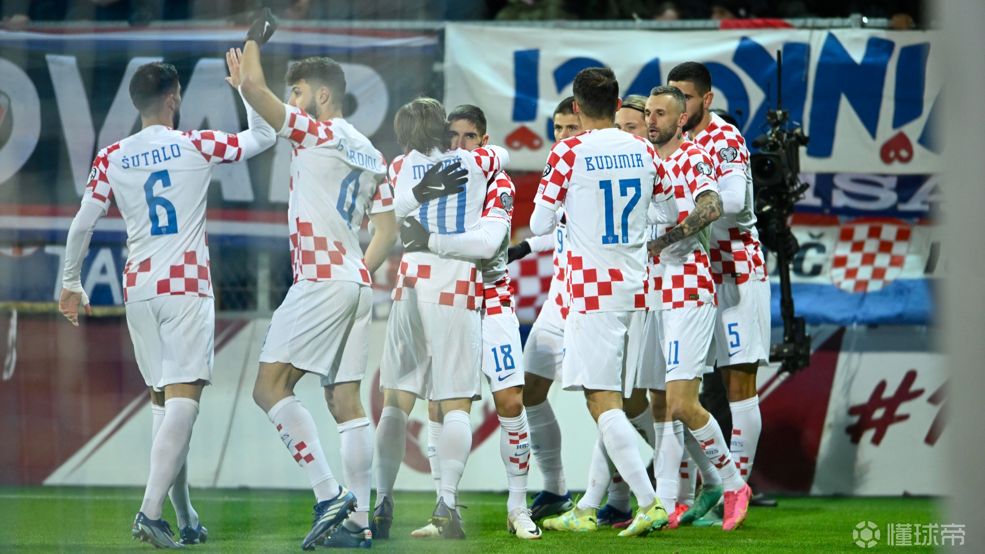 比利时备战欧预赛对决克罗地亚，全力备赛的简单介绍