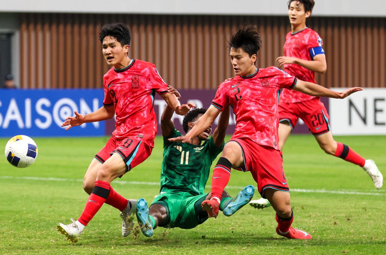 火爆比拼！亚洲足球联赛的惊心动魄的简单介绍