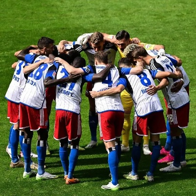 关于强队对决：劲旅之间争夺胜利的信息