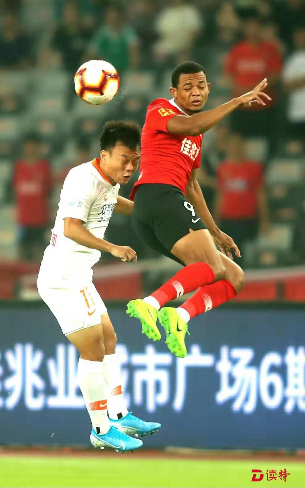 关于武汉卓尔球员全力备战下场对阵,决胜关键战的信息 关于武汉卓尔球员全力备战下场对阵,决胜关键战的信息