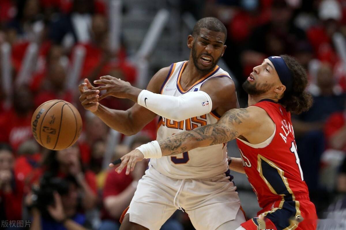 骑士险胜鹈鹕，保罗高光表现