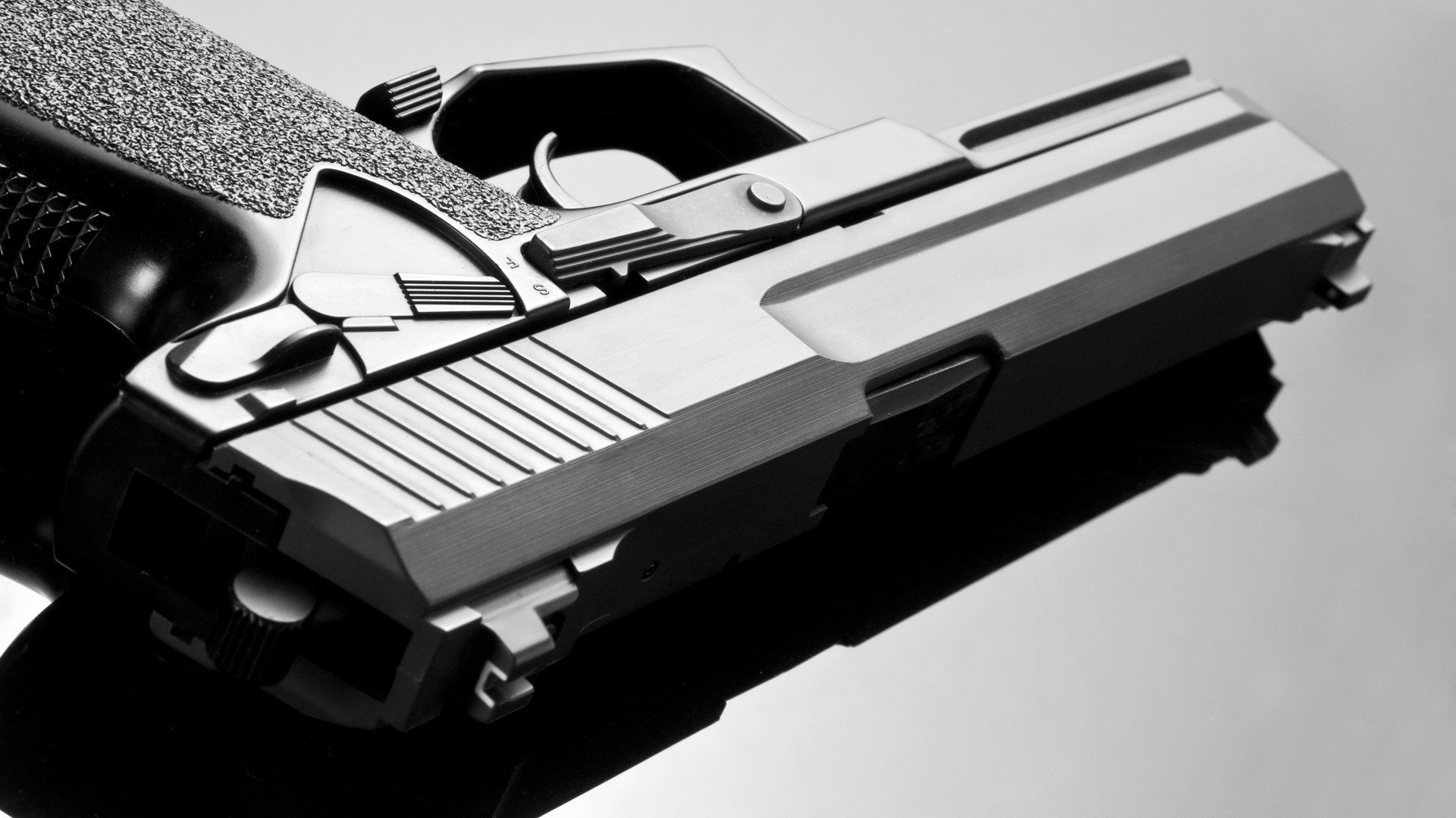 双重围剿，活塞的钢铁防线与拉梅洛的华丽独舞如何让雷霆窒息溃败