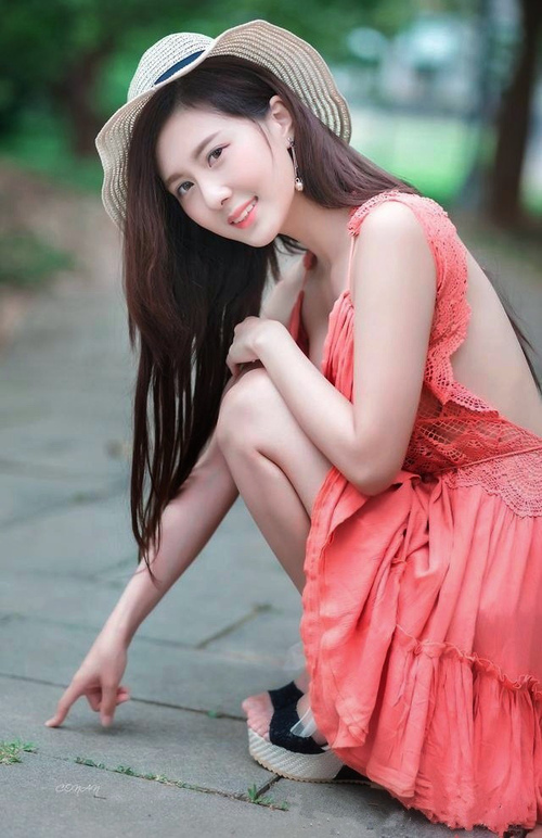 沙漠风暴,2026世界杯关键战,阿联酋如何用进攻狂潮淹没美国,卢卡库完成致命一击